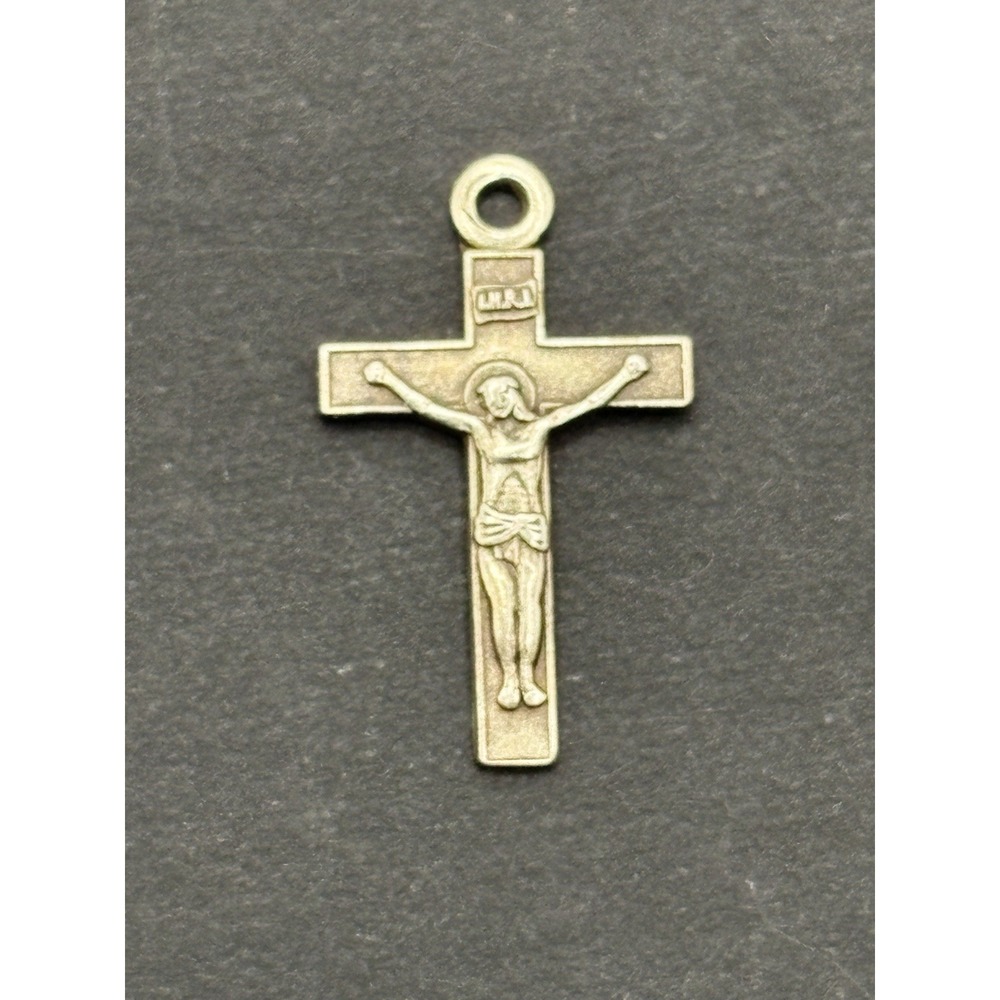 Vintage Sterling Silver Crucifix Charm 925 G22